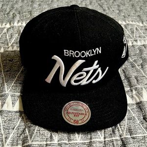 Mitchell & Ness Brooklyn Nets SnapBack